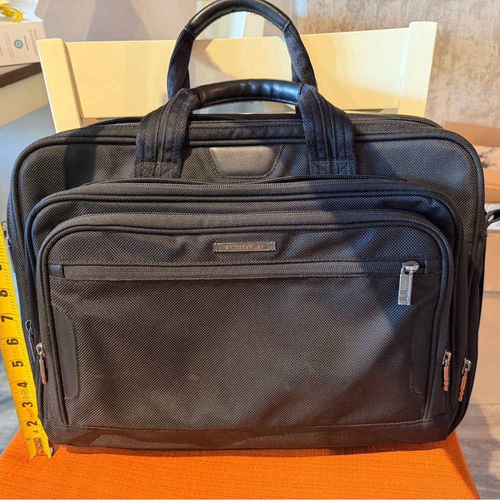 Briggs & Riley Briefcase - Picture 9 of 9
